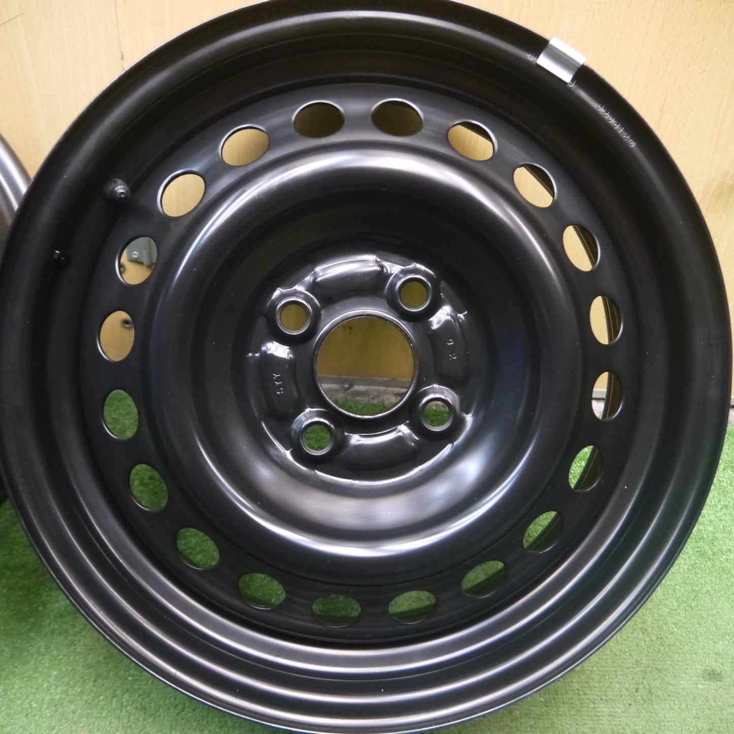 *送料無料* 新車外し★ホンダ フィット 純正 スチール ホイール 15インチ 15×5.5J PCD100/4H★4052105Hホ
