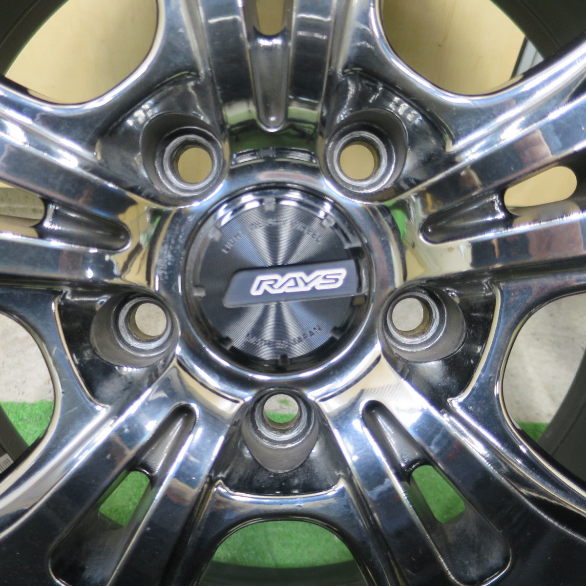 4本価格◎RAYS gram LIGHTS GL-57FXZ 18インチ ホイール レイズ グラムライツ 18×8J PCD114.3/5H◎6090903NGホ