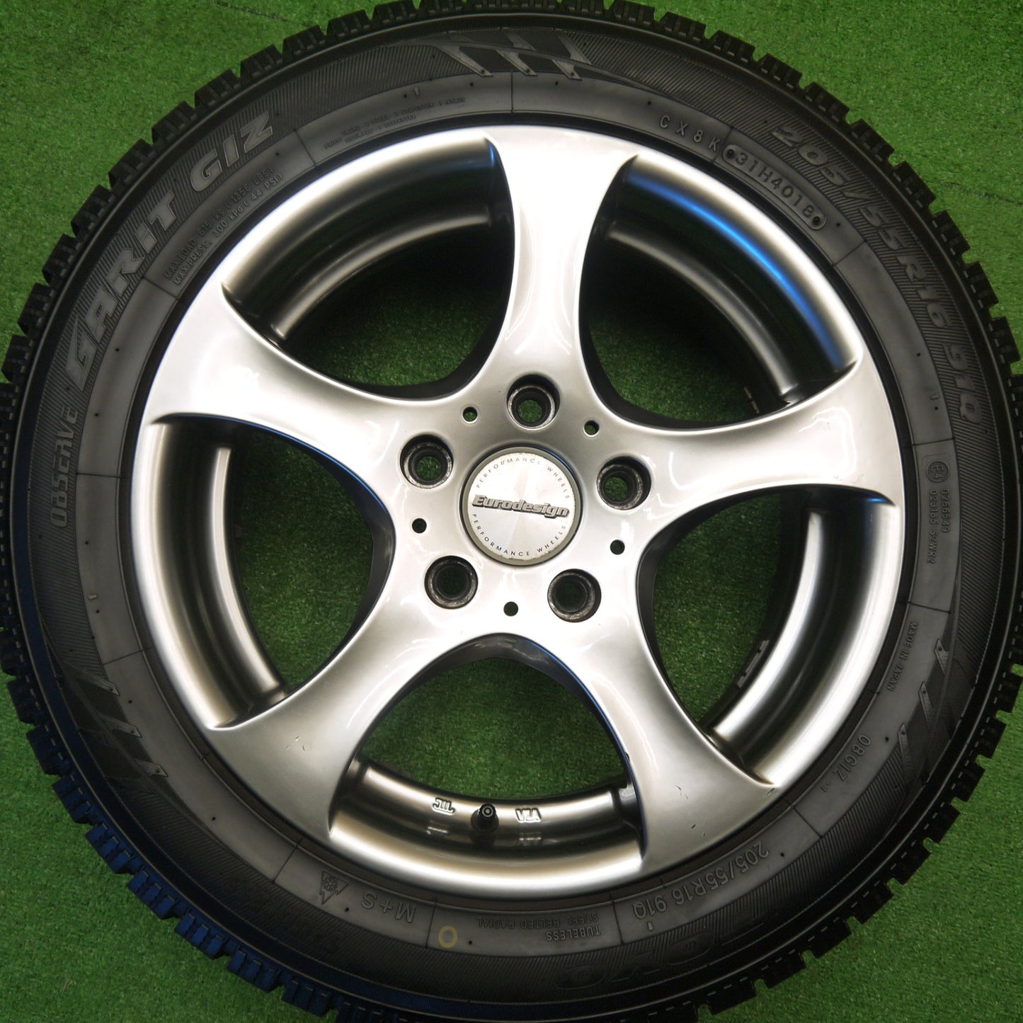 バリ溝！キレイ！9.5分★BMW 等 Eurodesign TA072 205/55R16 スタッドレス トーヨー オブザーブ ガリット GIZ 16インチ ユーロデザイン PCD120/5H★5102803Hス