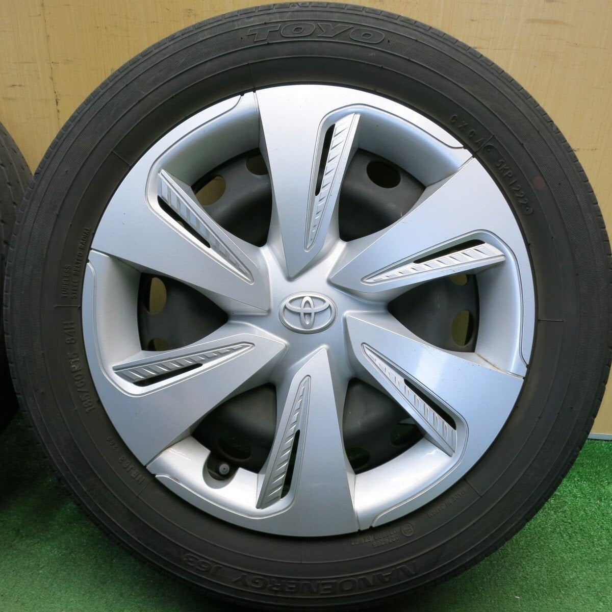 4本価格◎トヨタ 170系 シエンタ 純正 スチール 185/60R15 トーヨー ナノエナジー J63 15インチ PCD100/5H◎6052802HAノ