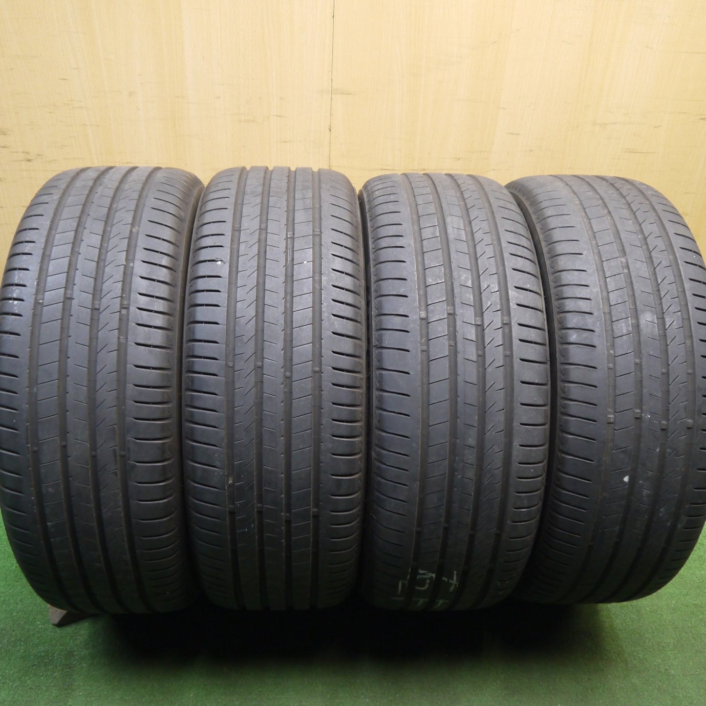 バリ溝！23年！9分★235/55R19 ブリヂストン アレンザ 001 ALENZA 19インチ タイヤ RAV4 エクストレイル レクサス RX 等★6012801Hノタ