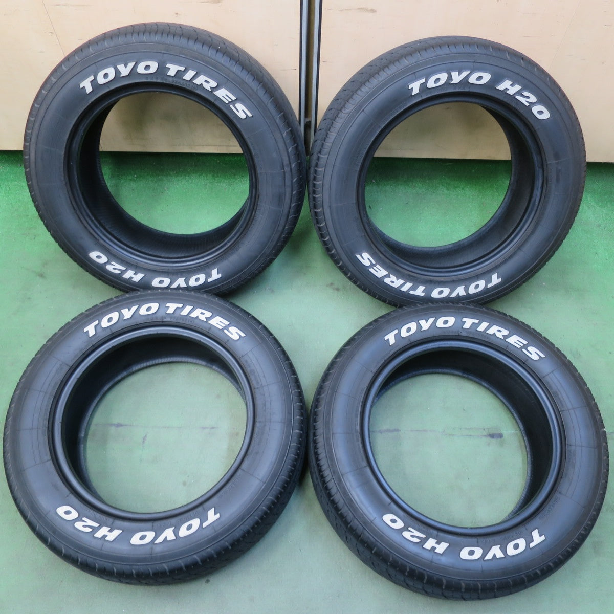 4本価格◎215/65R16 トーヨー H20 ホワイトレター 16インチ タイヤ ハイエース キャラバン 等◎6083109イノタ