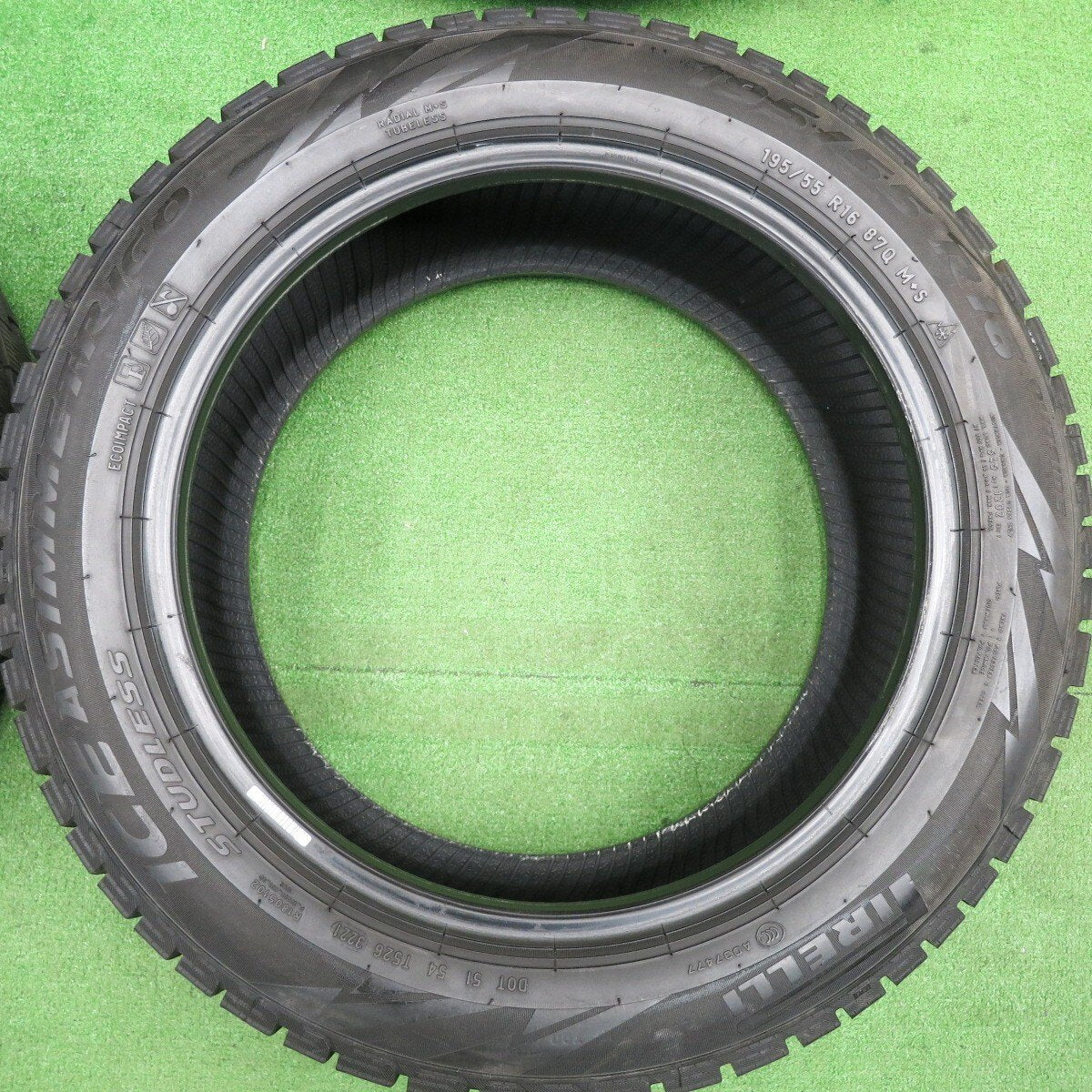 4本価格！21年★スタッドレス 195/55R16 ピレリ アイスアシンメトリコ タイヤ 16インチ アクア ヴィッツ フィット ノート CR-Z等★4123002HAスタ