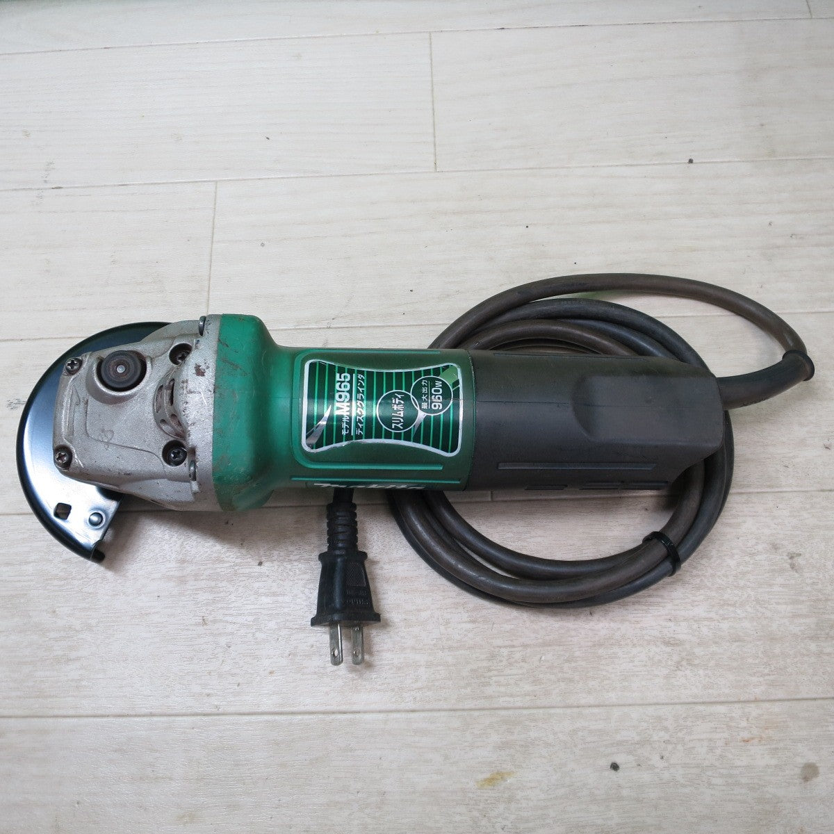 [送料無料] ☆マキタ 100mm ディスクグラインダ M965 電動 工具 makita 100V コード式 研削 研摩 研磨 機☆