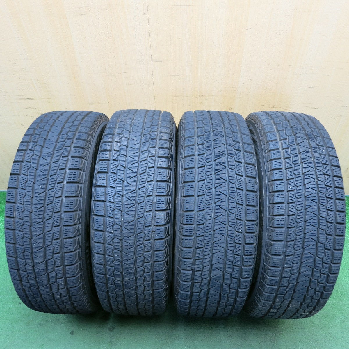 バリ溝！22年！9.5分◎スタッドレス 225/60R18 ヨコハマ アイスガード G075 D.O.S. DOS 18インチ PCD114.3/5H◎6071805HAス