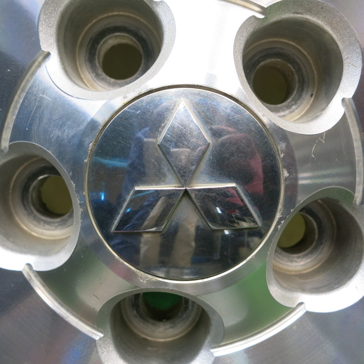 バリ溝！21年！9.5分★三菱 デリカ D:5 純正 235/55R18 スタッドレス ピレリ アイスアシンメトリコ 18インチ D5 PCD114.3/5H★5103001HAス