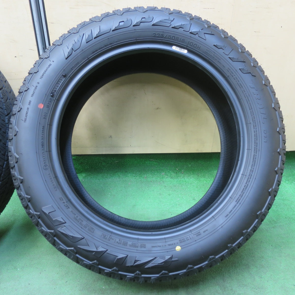 新車外し！25年★225/60R18 ファルケン WILDPEAK A/T TRAIL 01A タイヤ 18インチ ハリアー RAV4 CX-5 等★5122208イノタ