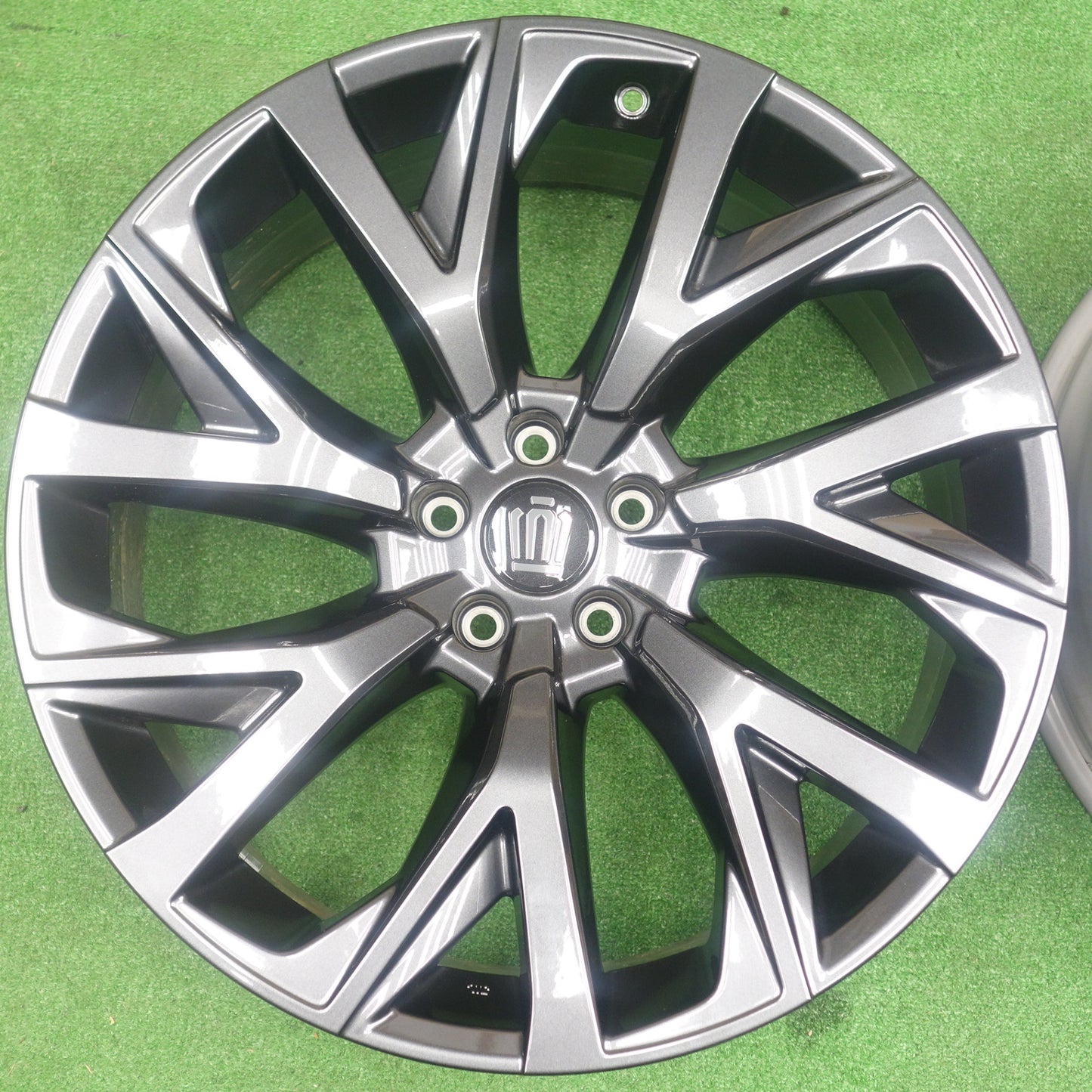 新車外し★トヨタ クラウン エステート Z 純正 ホイール 21インチ 21×8.5J PCD114.3/5H★6011603KTホ