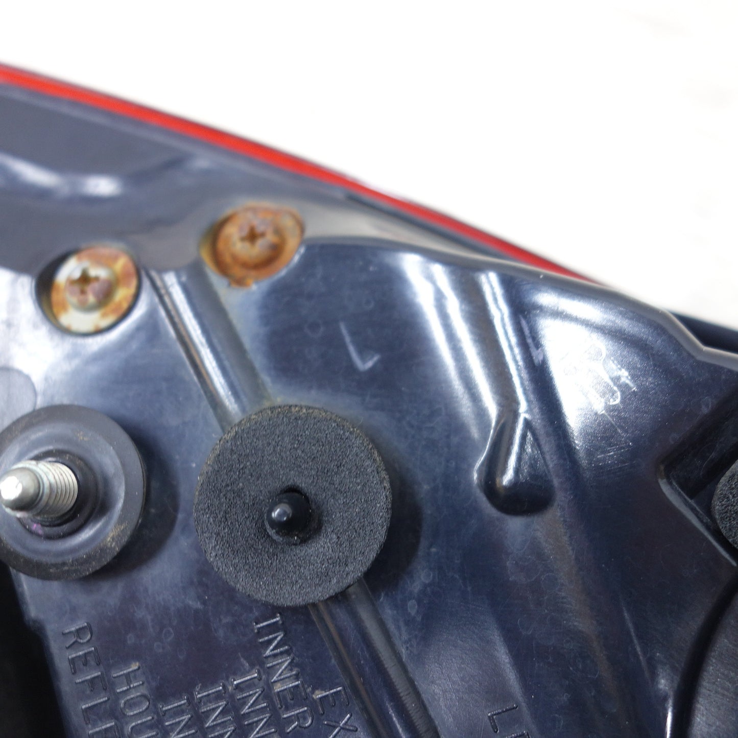[送料無料] ◆日産 フーガ Y51 純正 テール ランプ ライト 右側 内側 STANLEY W2330◆