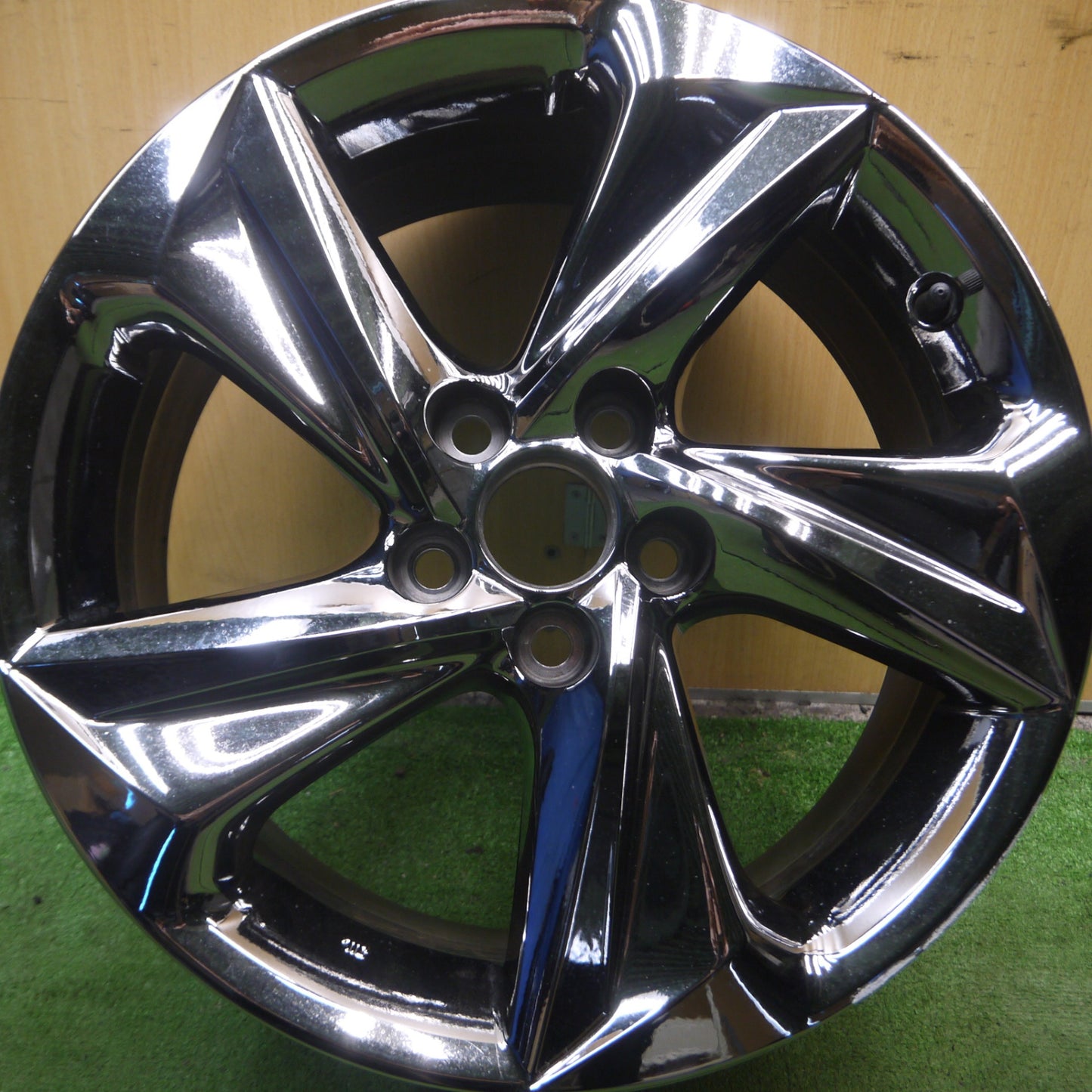 *送料無料* 1本価格★トヨタ 220系 クラウン RS アドバンス 純正 ホイール 18インチ 18×8J PCD114.3/5H★4042602Hホ