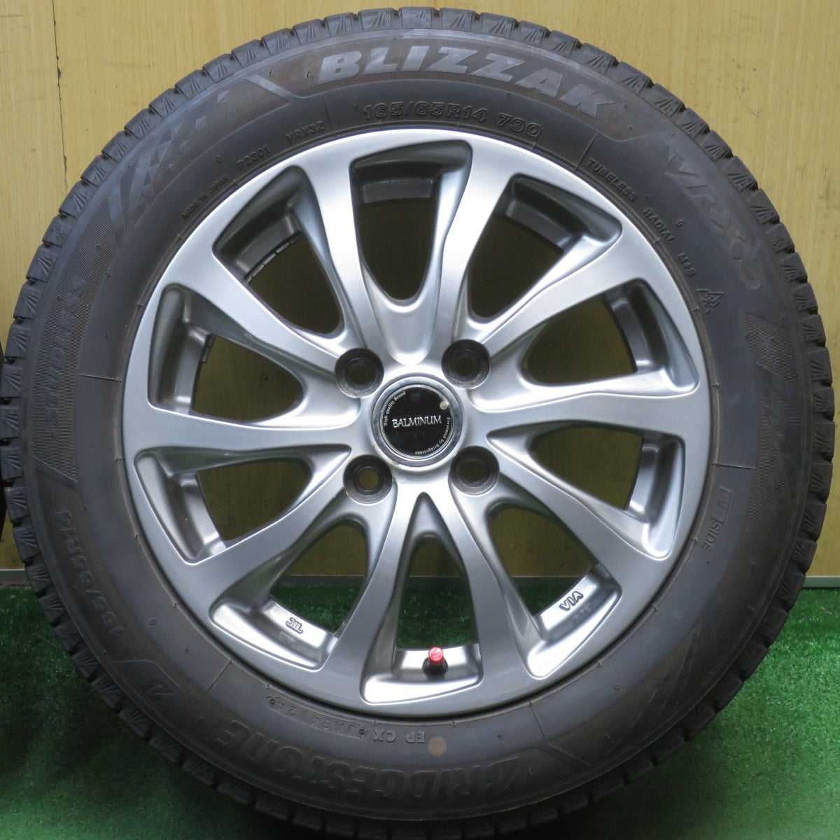 4本価格！24年◎スタッドレス 165/65R14 ブリヂストン ブリザック VRX3 BALMINUM TR10 バルミナ 14インチ PCD100/4H◎6101206NJス