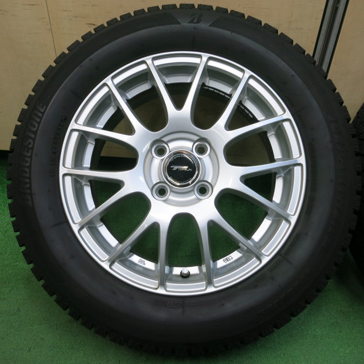 *送料無料* バリ溝！20年！綺麗！9.5分★スタッドレス 185/65R15 ブリヂストン アイスパートナー2 TOPRUN トップラン 15インチ PCD100/4H★4041003イス
