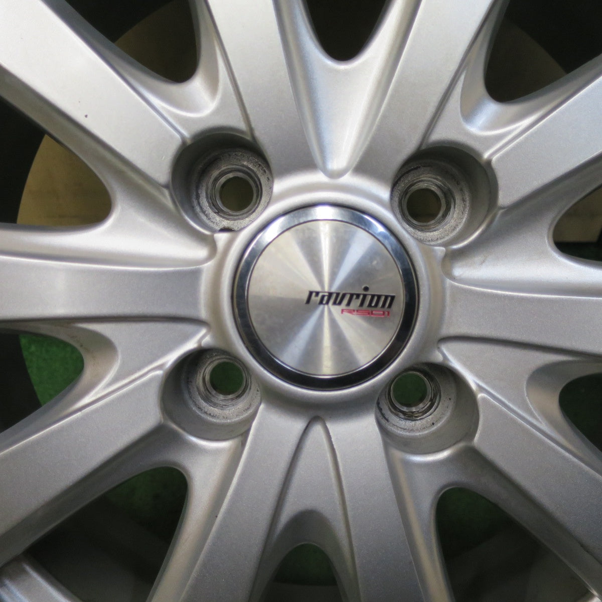 キレイ★スタッドレス 175/55R15 グッドイヤー アイスナビ7 ravrion RS01 ラブリオン 15インチ PCD100/4H★5111003TTス