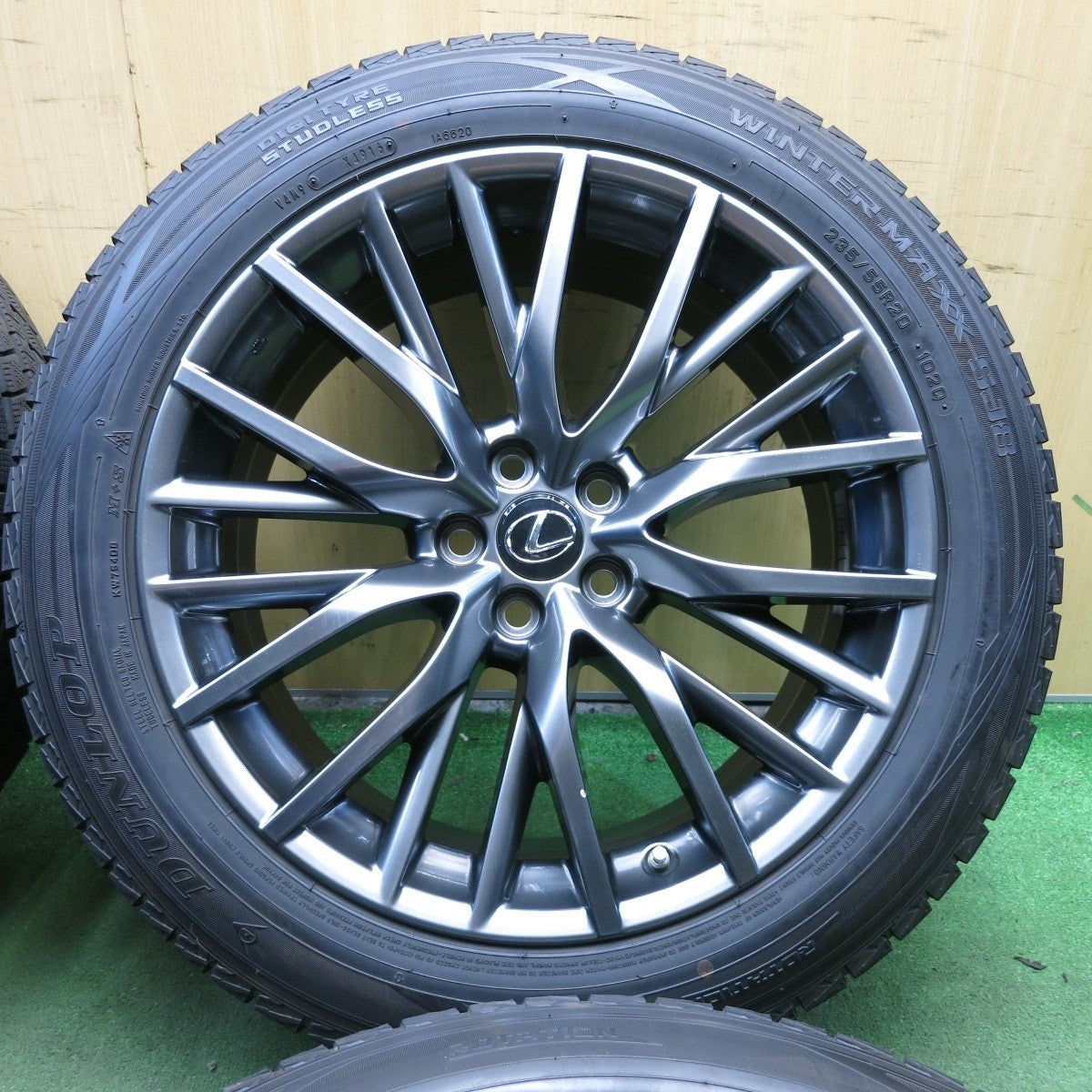 センサー付 バリ溝 綺麗★レクサス RX450h Fスポーツ 純正 235/55R20 スタッドレス ダンロップ SJ8 PCD114.3/5H★4021604KKス