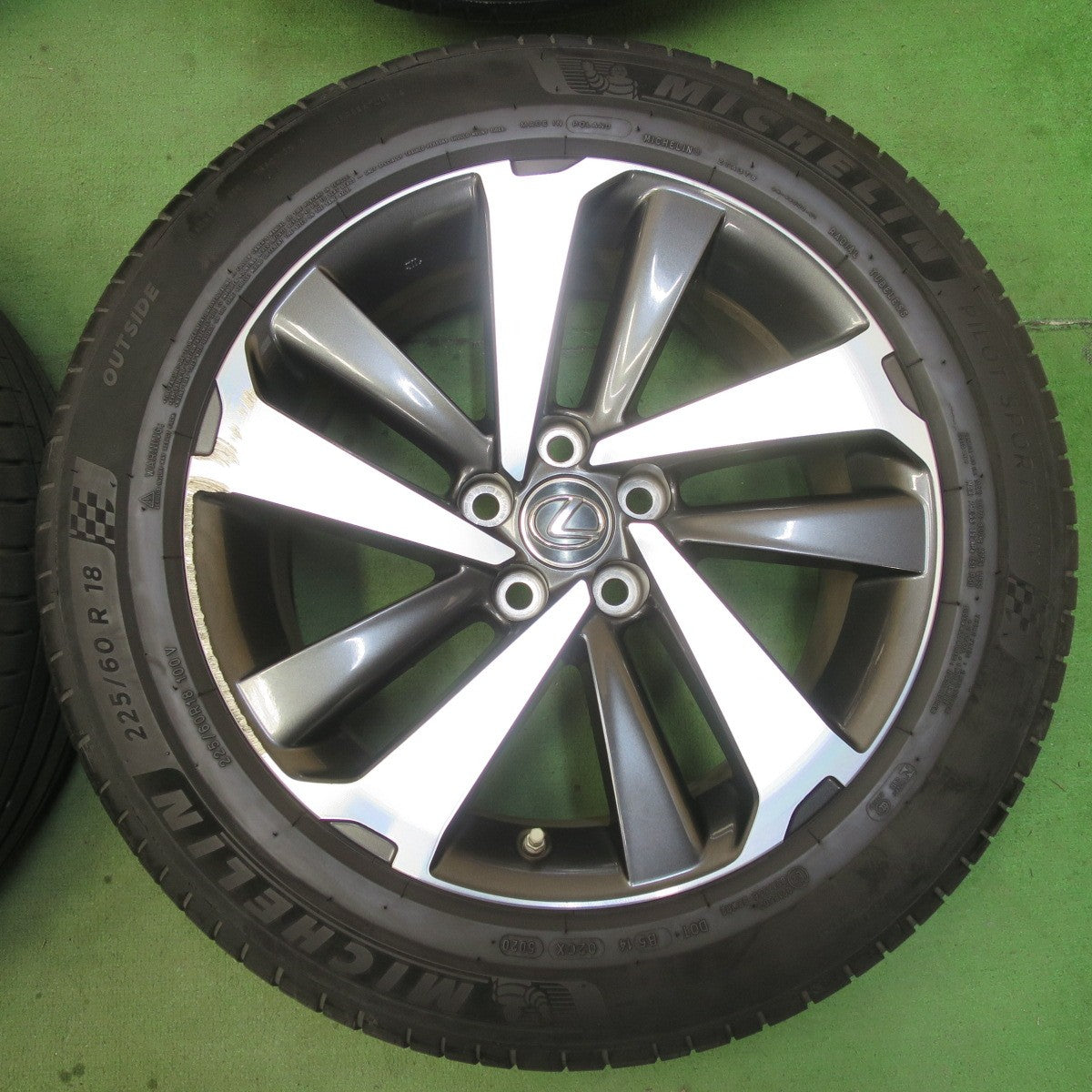 空気圧センサー付き★レクサス NX バージョンL 純正 225/60R18 ミシュラン パイロットスポーツ4 SUV 18インチ PCD114.3/5H★5081602イノ