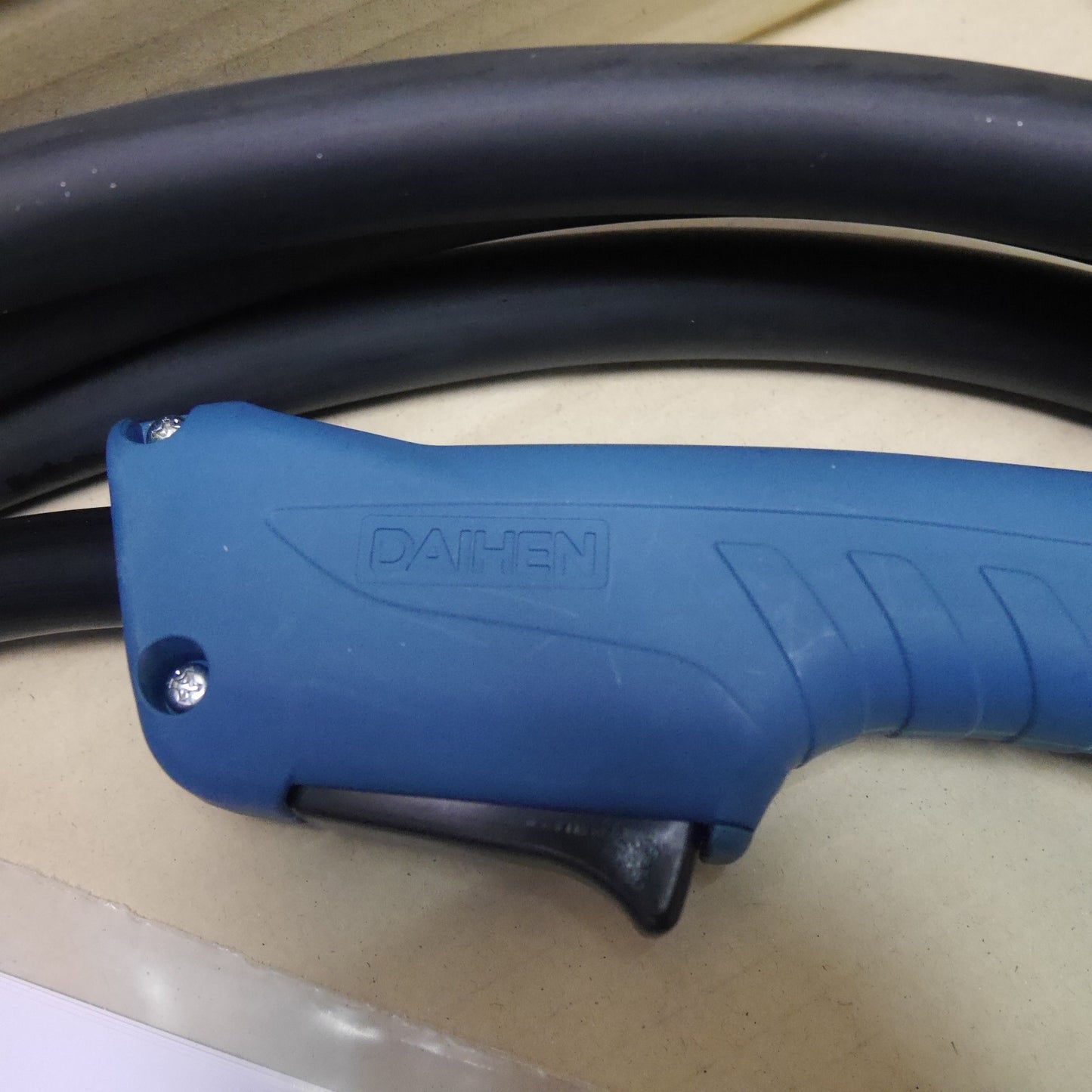 [送料無料] 未使用☆DAIHEN ダイヘン CO2/MAG 溶接 切断 トーチ BT5004-45 BLUE TORCH IV ブルートーチ IV 工具☆