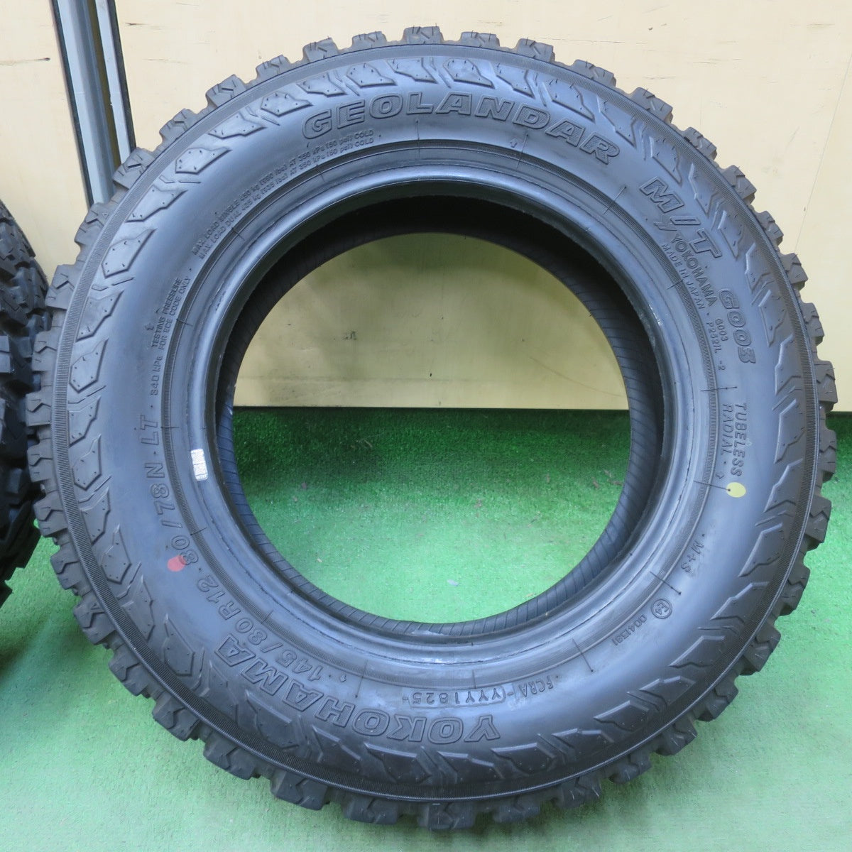 バリ溝！25年！9.5分以上★145/80R12 80/78N ヨコハマ ジオランダー M/T G003 タイヤ 12インチ ハイゼット キャリイ N-VAN エブリイ 等★6032704イノタ