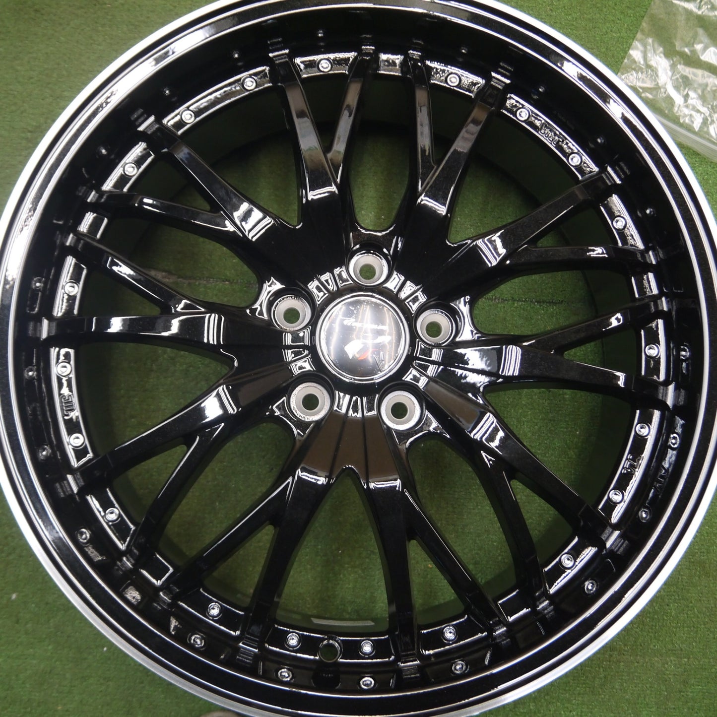 [送料無料] 未使用！付属品付き★Precious HM-3 19インチ ホイール プレシャス 19×8J PCD114.3/5H★5022110Hホ