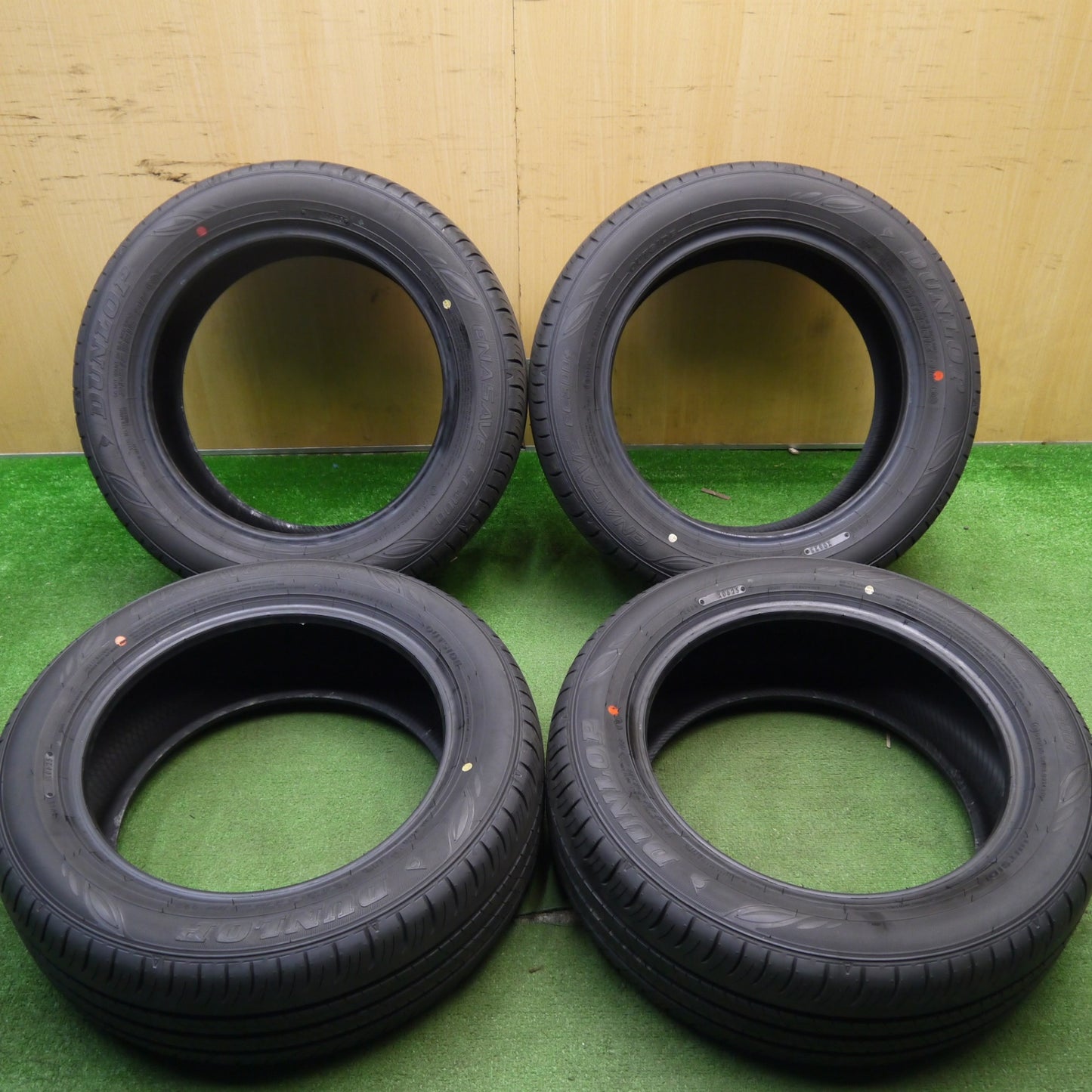 新車外し！25年★205/55R16 ダンロップ エナセーブ EC300+ タイヤ 16インチ カローラ スポーツ 86 BRZ インプレッサ 等★5041805Hノタ