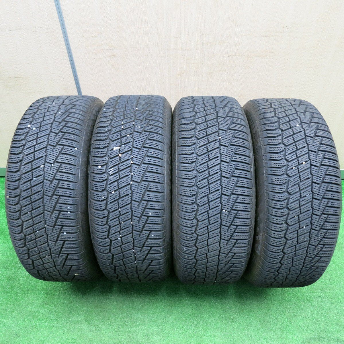 バリ溝！22年！9分★ベンツ等 EUROFORSCH 205/50R17 スタッドレス コンチネンタル ノースコンタクト NC6 ユーロフォルシュ PCD112/5H★4111904TNス
