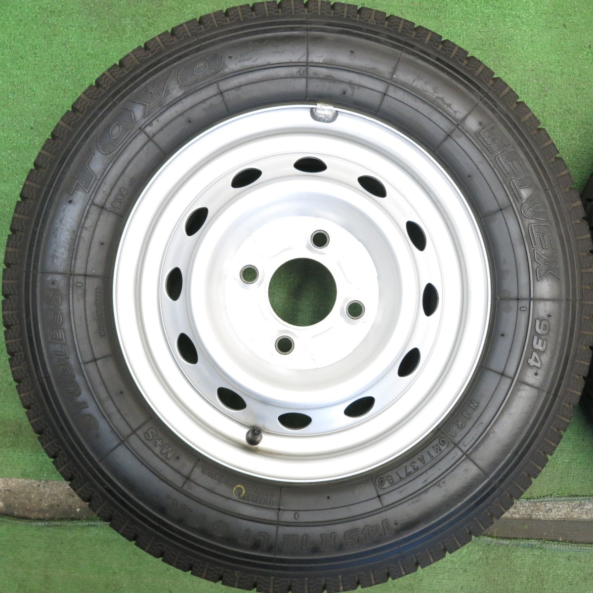 ほぼ未使用◎スタッドレス 145R12 8PR トーヨー デルベックス 934 スチール ホイール 12インチ PCD100/4H◎6073003HAス