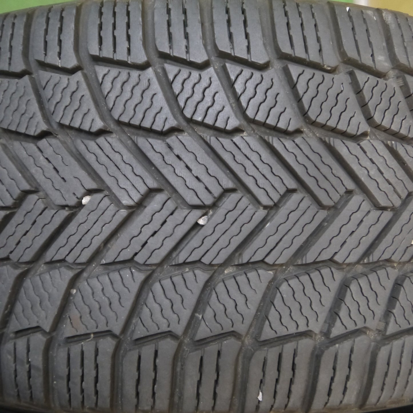 *送料無料* バリ溝！21年！キレイ！9.5分以上★ベンツ 等 EuroForsh 245/45R18 スタッドレス ミシュラン X-ICE SNOW ユーロフォルシュ PCD112/5H★4032709Hス