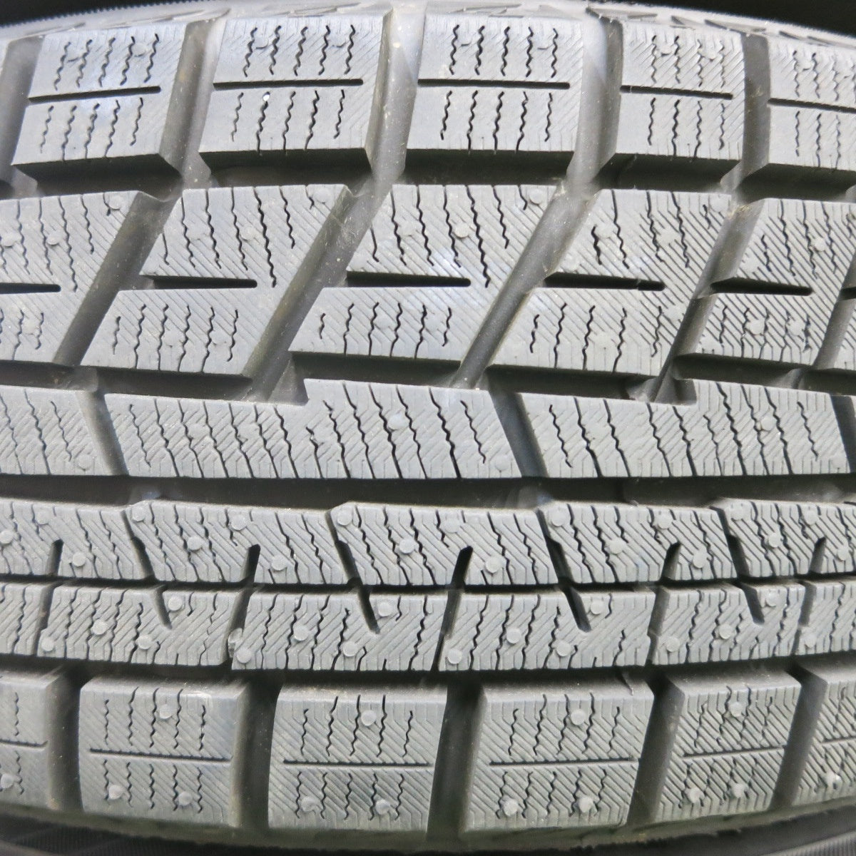 *送料無料* 2023年 4本価格★スタッドレス 165/70R14 ヨコハマ アイスガード iG60 VAGGIO 14インチ PCD100 114.3/4H マルチ★4042707イス