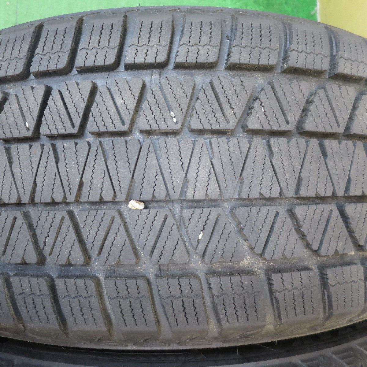 バリ溝！22年！キレイ！9.5分★ベンツ Gクラス W463 G63 純正 AMG 275/50R20 スタッドレス ブリヂストン ブリザック DM-V3 20インチ PCD130/5H★5081103NJス