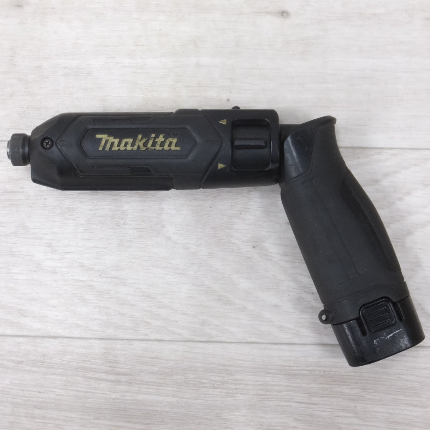 [送料無料] バッテリー2個◆マキタ 充電式 ペン インパクト ドライバ TD022DSHXB 7.2V 1.5Ah 充電器 ケース付き 電動 工具◆
