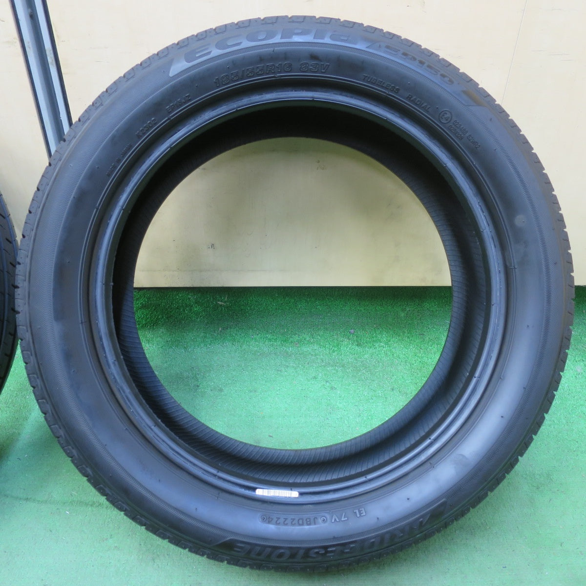 バリ溝！24年！ほぼ新車外し★185/55R16 ブリヂストン エコピア EP150 タイヤ 16インチ フィット スイフト インサイト グレイス シャトル 等★5080806イノタ