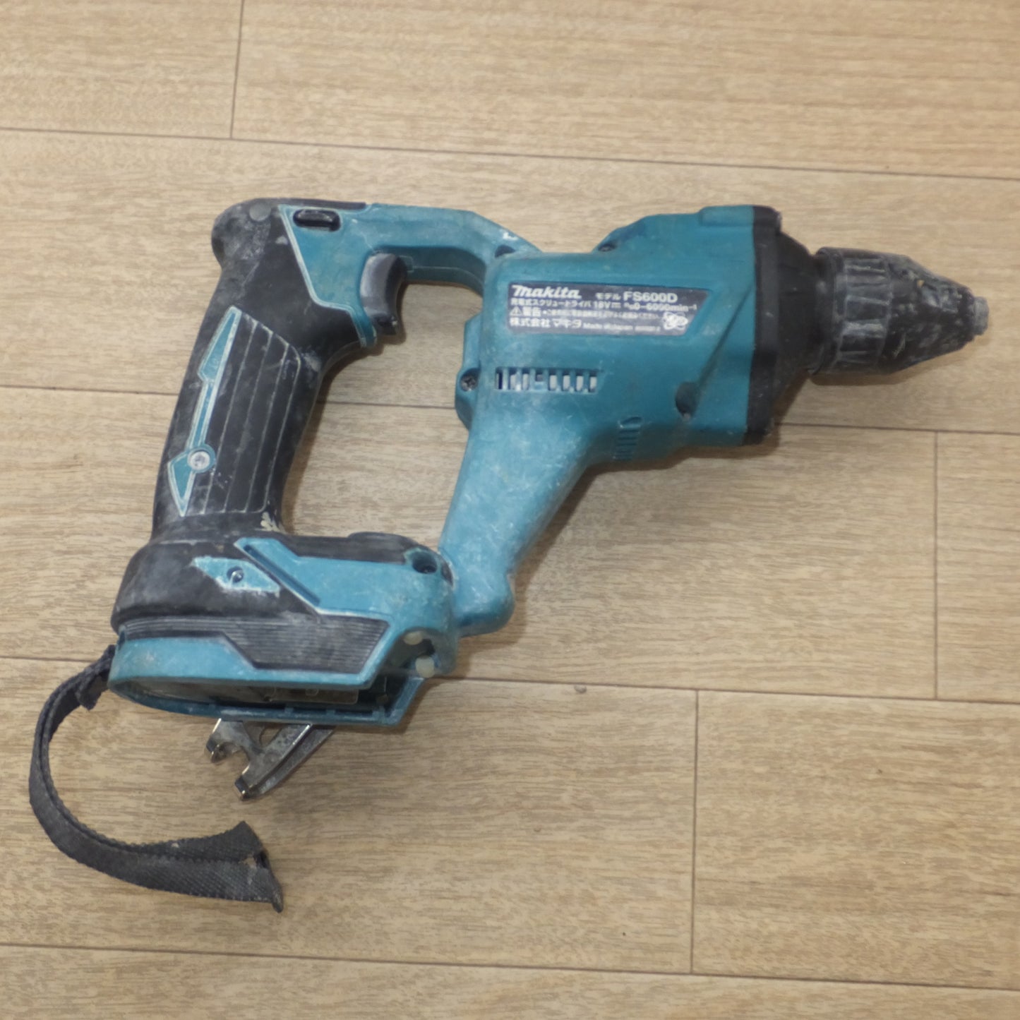 [送料無料] ジャンク★マキタ makita 充電式スクリュードライバ FS600DRG  18V 本体のみ　説明書 ケースあり★