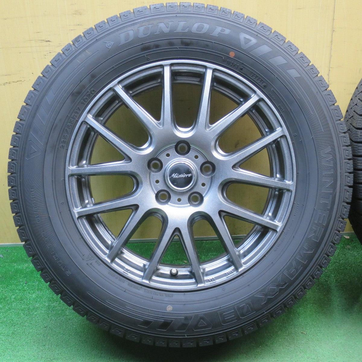 バリ溝！キレイ！9.5分★スタッドレス 225/65R17 ダンロップ ウインターマックス 03 Mistiere RB14 ミスティーレ 17インチ PCD114.3/5H★6051504NJス