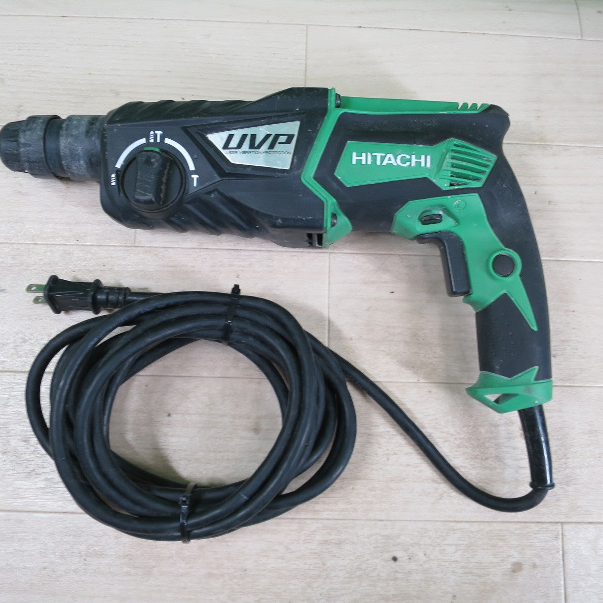 付属品あり☆日立工機 28mm ロータリ ハンマドリル DH28PCY 100V 50/60Hz 電動工具 HITACHI☆
