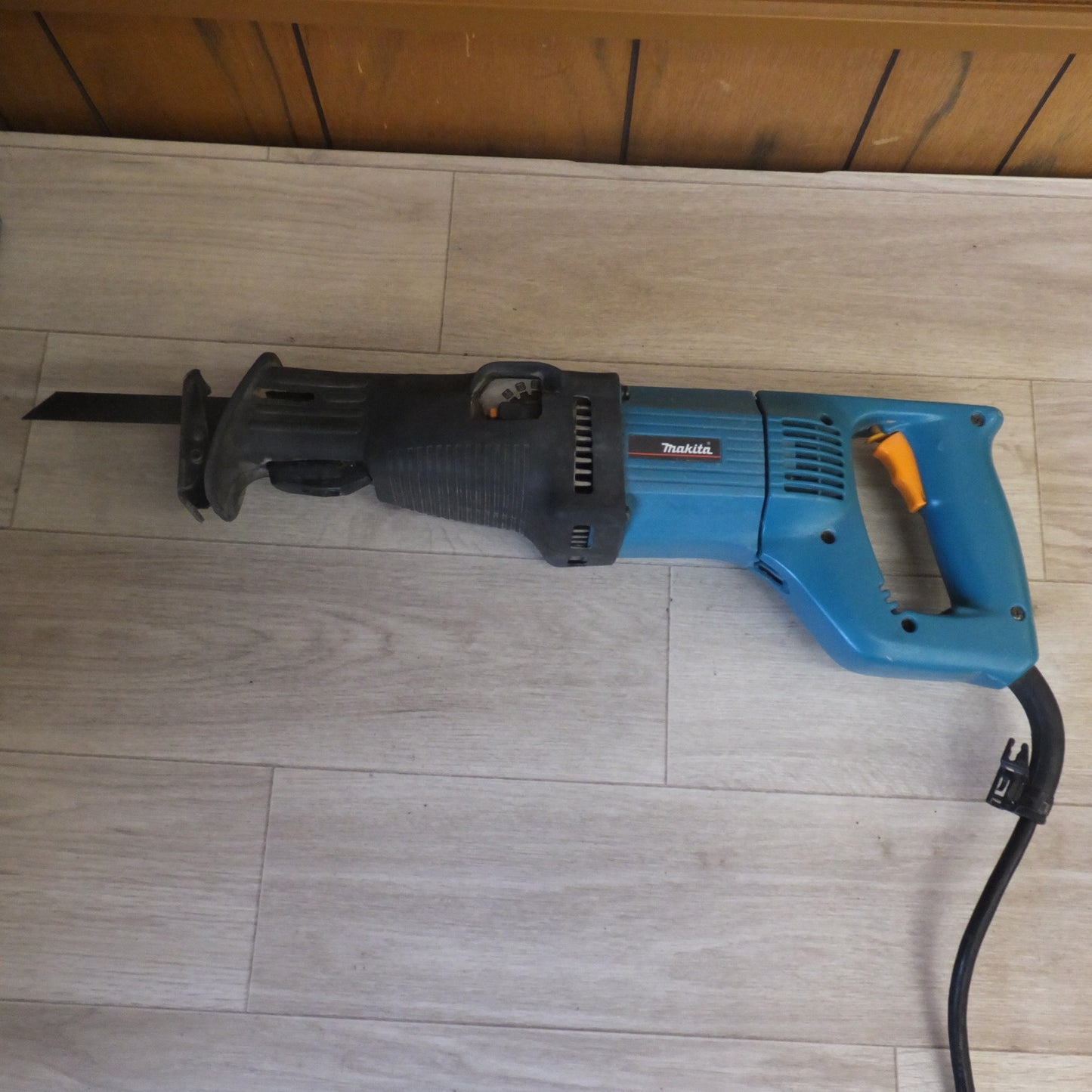 [送料無料] ★マキタ makita レシプロソー JR3020　100V 10.7A 50-60Hz 1020W★