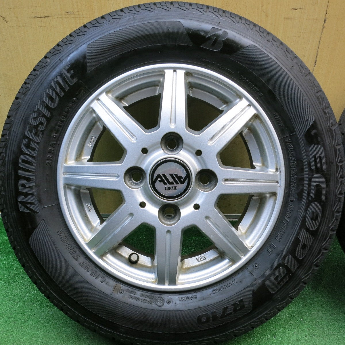 バリ溝！25年！8.5分◎145/80R12 80/78N ブリヂストン エコピア R710 ALIA CLIMATE アリア クライメイト 12インチ PCD100/4H◎6071607HAノ