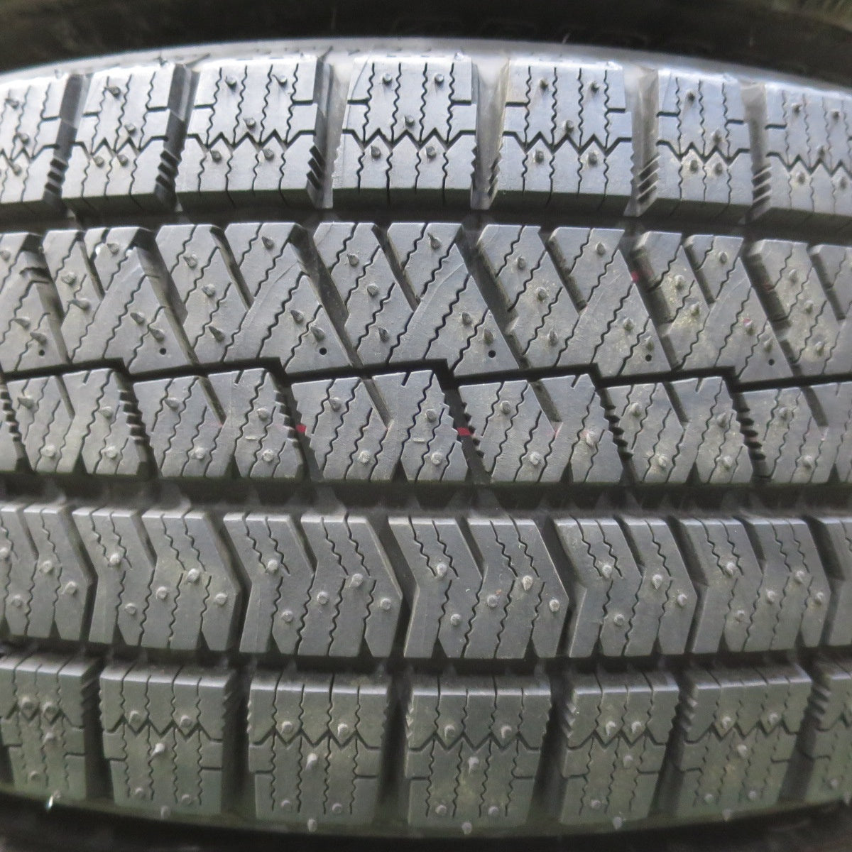 ほぼ未使用！22年！キレイ★スタッドレス 195/65R15 ブリヂストン ブリザック VRX2 ZACK JP-102 ザック 15インチ PCD114.3/5H★6031108イス