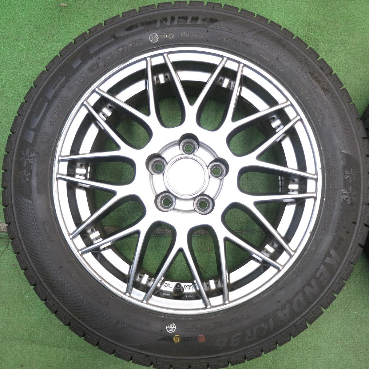 バリ溝！25年！ほぼ10分★シエンタ 等 185/60R15 スタッドレス ケンダ KR36 アイステック ネオ Humanline MM-022 ヒューマンライン 15インチ PCD100/5H★6052306HAス