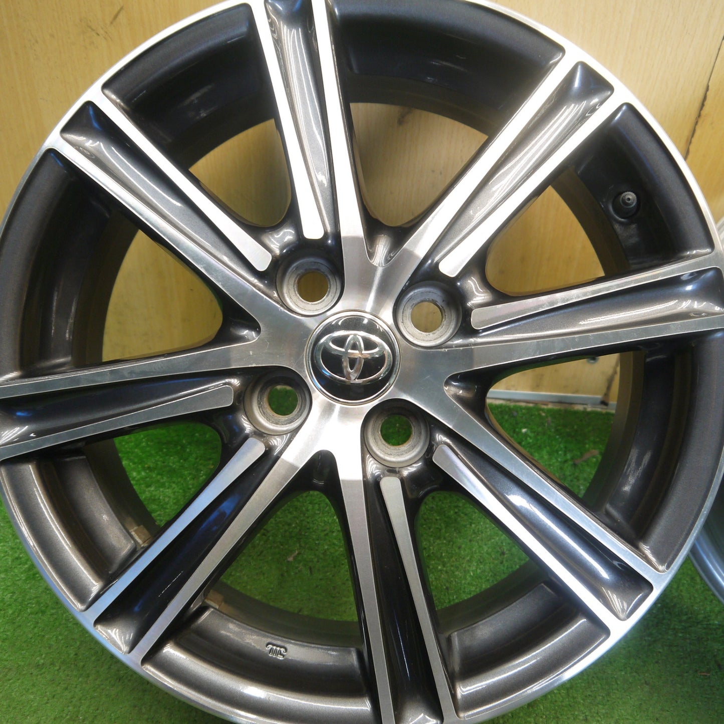 キレイ★トヨタ 160系 カローラフィールダー 純正 ホイール 16インチ 16×5.5J PCD100/4H★6061711Hホ