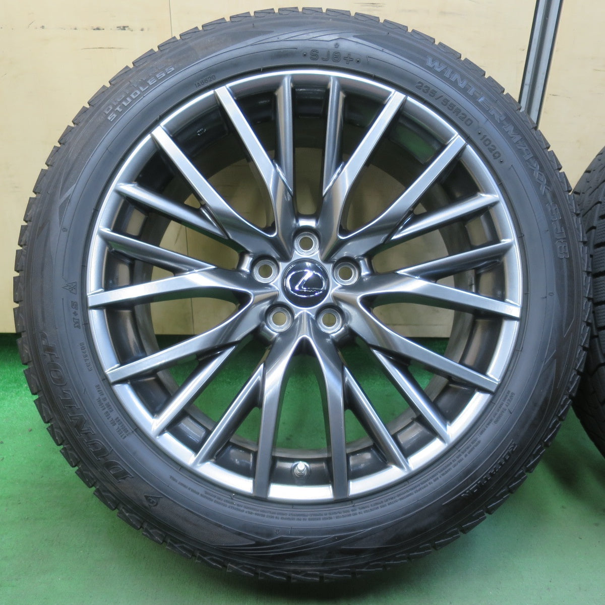 センサー付！バリ溝！21年！キレイ！9.5分★レクサス RX Fスポーツ 純正 235/55R20 スタッドレス ダンロップ ウインターマックス SJ8 SJ8+ 20インチ PCD114.3/5H★5120206イス