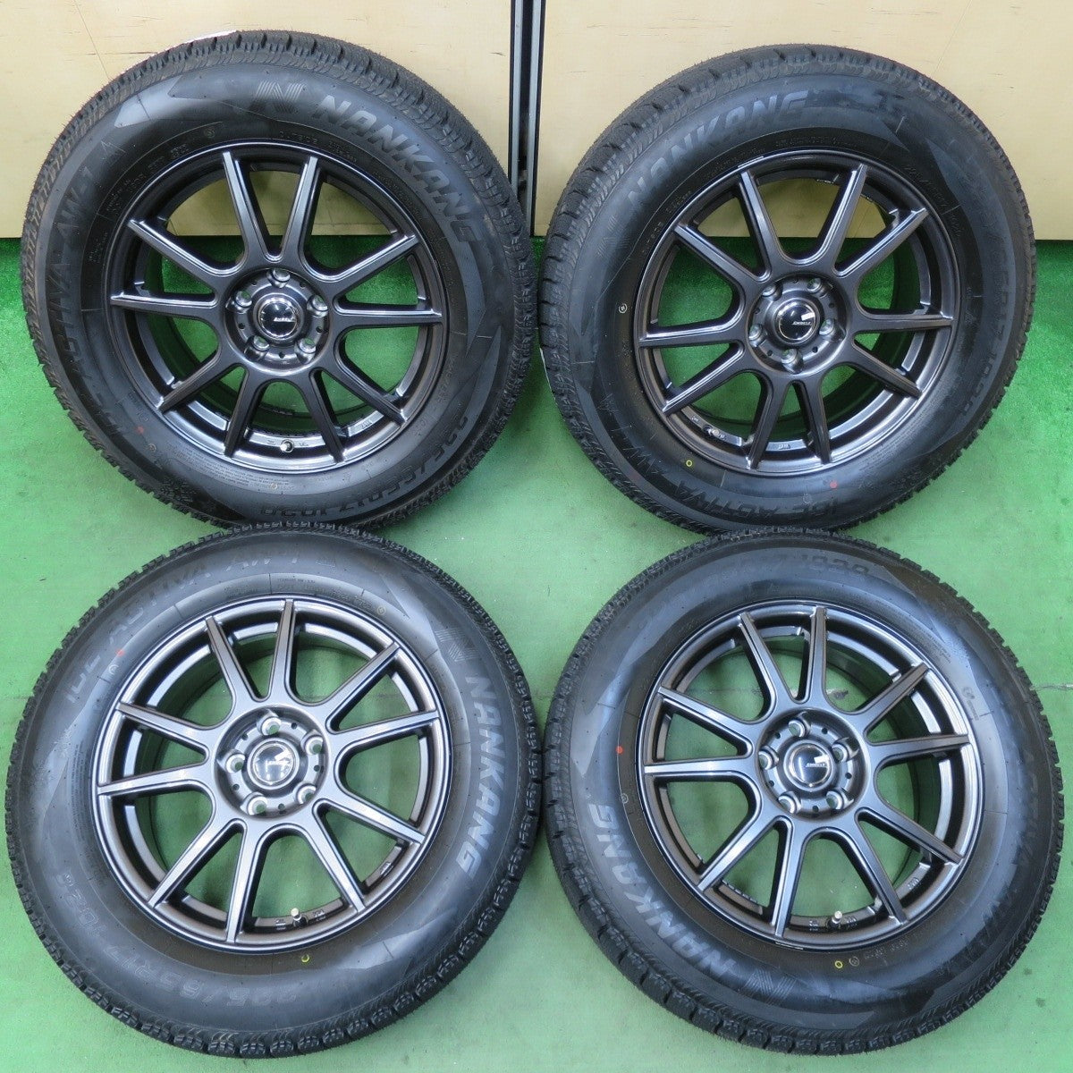 未使用！22年★スタッドレス 225/65R17 ナンカン アイスアクティバ AW-1 EMBELY 17インチ PCD114.3/5H★5021505イス