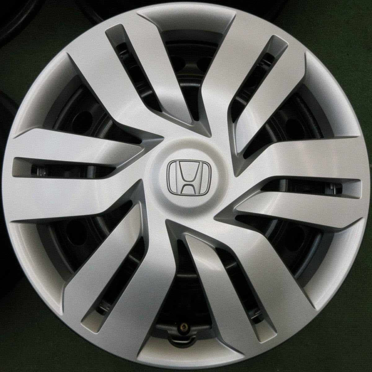 キレイ★ホンダ フィット 純正 スチール ホイール 15インチ 15×6J PCD100/4H★5092508HAホ