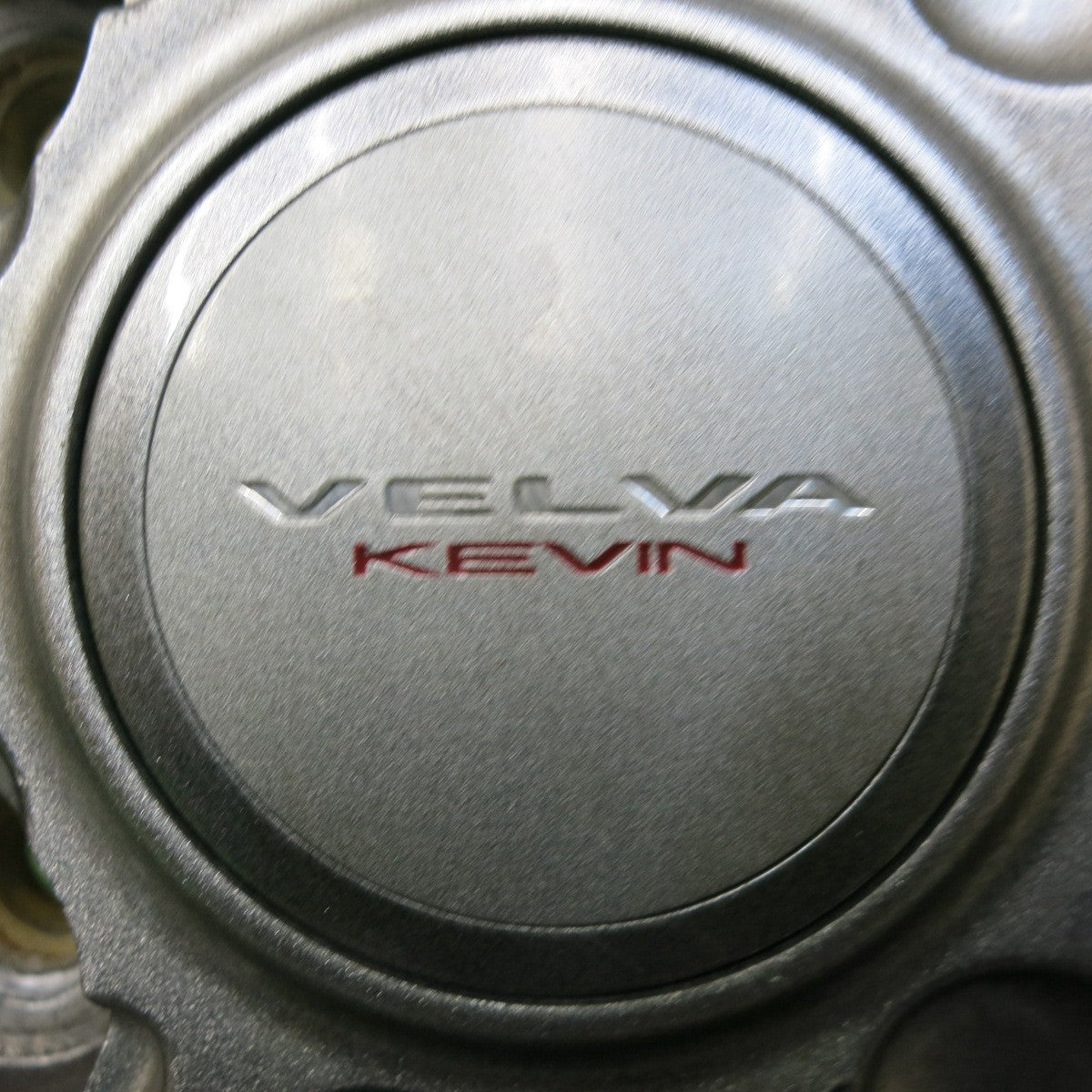 [送料無料] キレイ★VELVA KEVIN weds ホイール 15インチ 15×6J ヴェルヴァ ケヴィン ケビン PCD114.3/5H★5021408SYホ