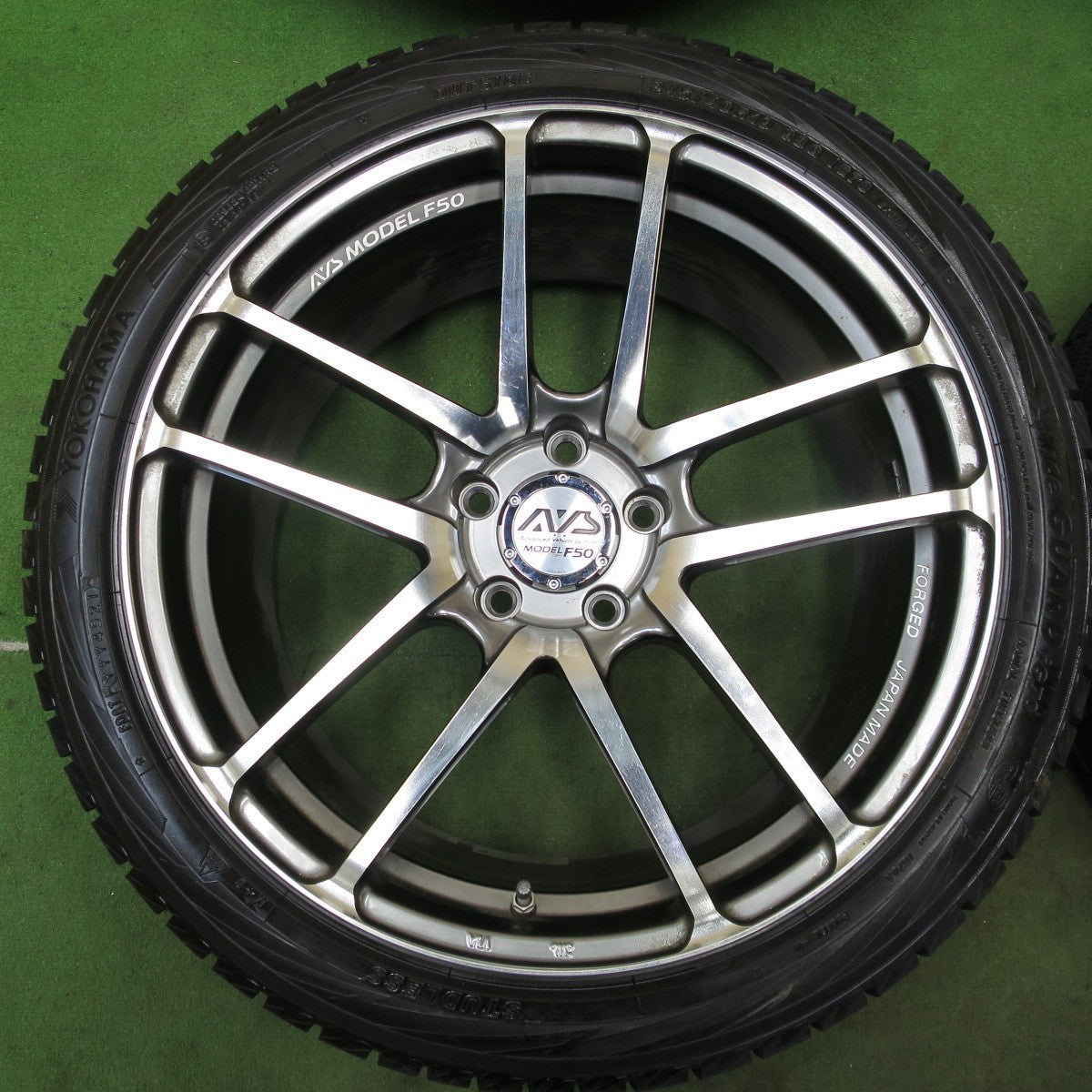 バリ溝！9.5分★AVS MODEL F50 245/40R19 スタッドレス ヨコハマ アイスガード iG70 19インチ PCD114.3/5H★6040803ナス