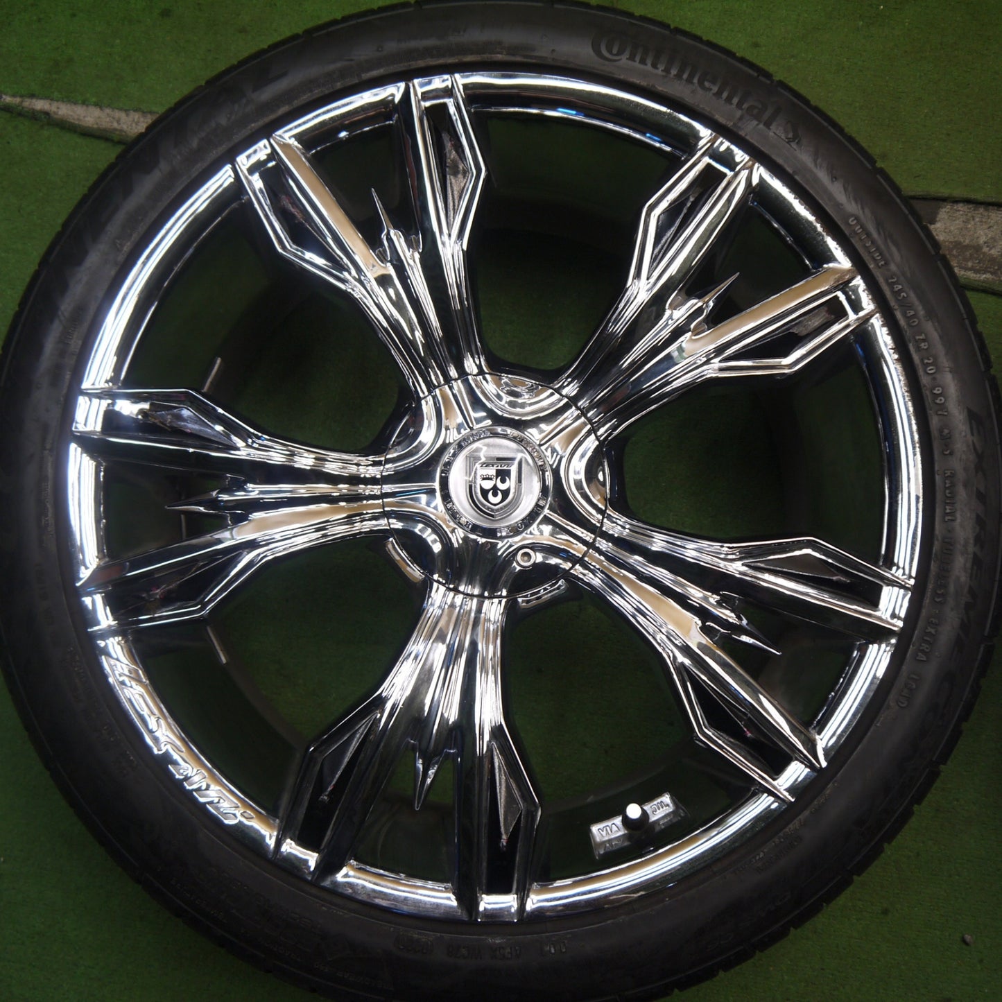 バリ溝！9.5分★LEXANI 245/40R20 コンチネンタル エクストリームコンタクト DWS06 レクサーニ レグザーニ 20インチ PCD114.3/5H★5070904Hノ