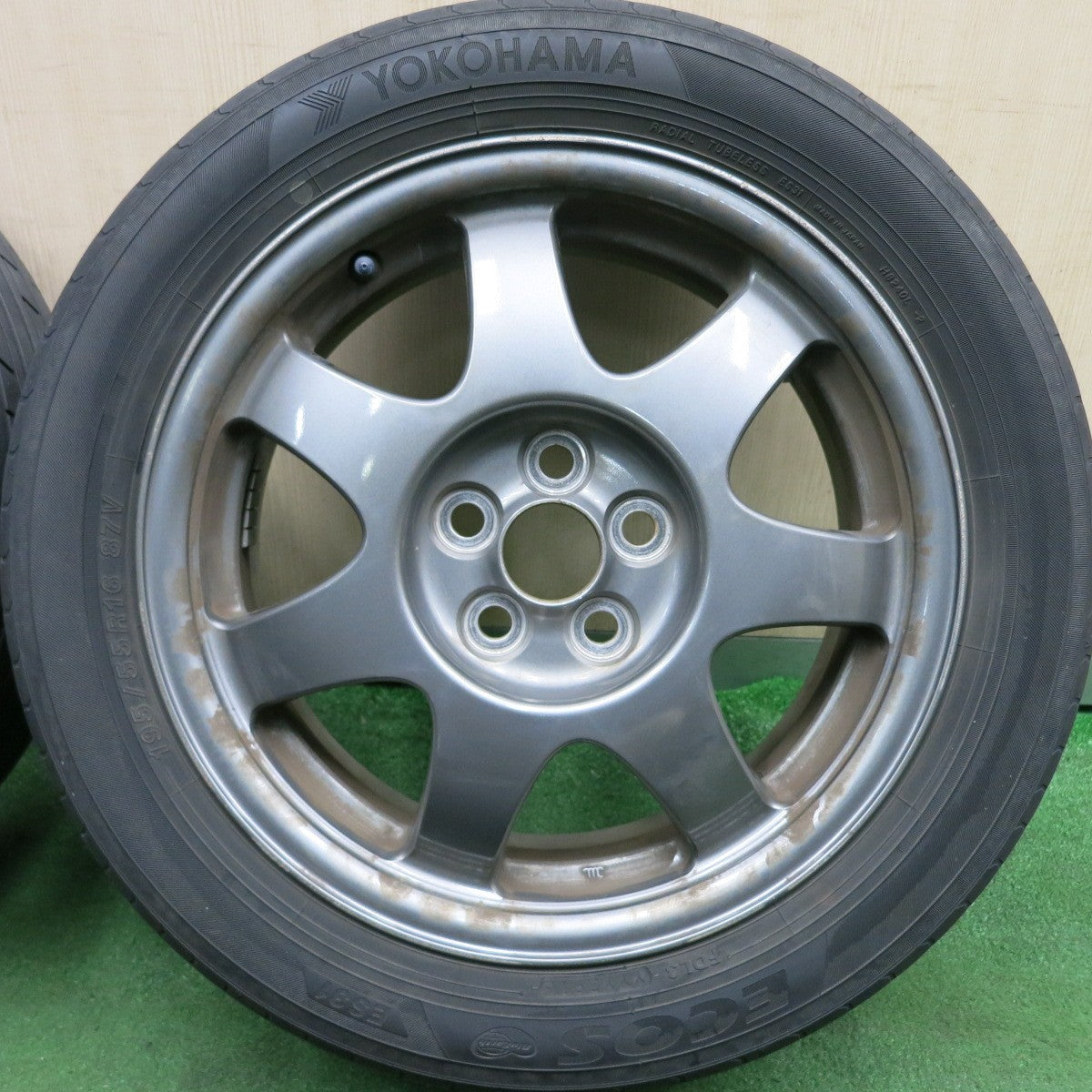 *送料無料* 4本価格★トヨタ 20系 プリウス 純正 195/55R16 ヨコハマ エコス ES31 16インチ PCD100/5H★4053006HAノ