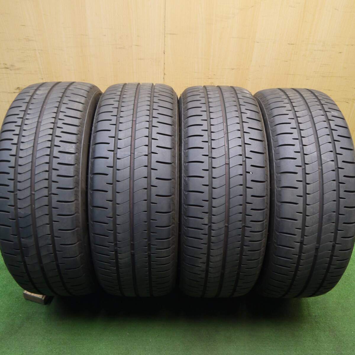 バリ溝 24年 9.5分★トヨタ 30系 ヴェルファイア アルファード SC ZG 純正 235/50R18 ブリヂストンNEWNO PCD114.3/5H★5040707Hノ