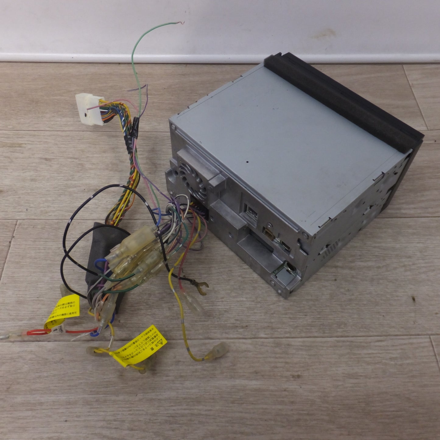 [送料無料] ★カロッツェリア carrozzeria AV一体型メモリーナビゲーション 楽ナビLite AVIC-MRZ05[24]★