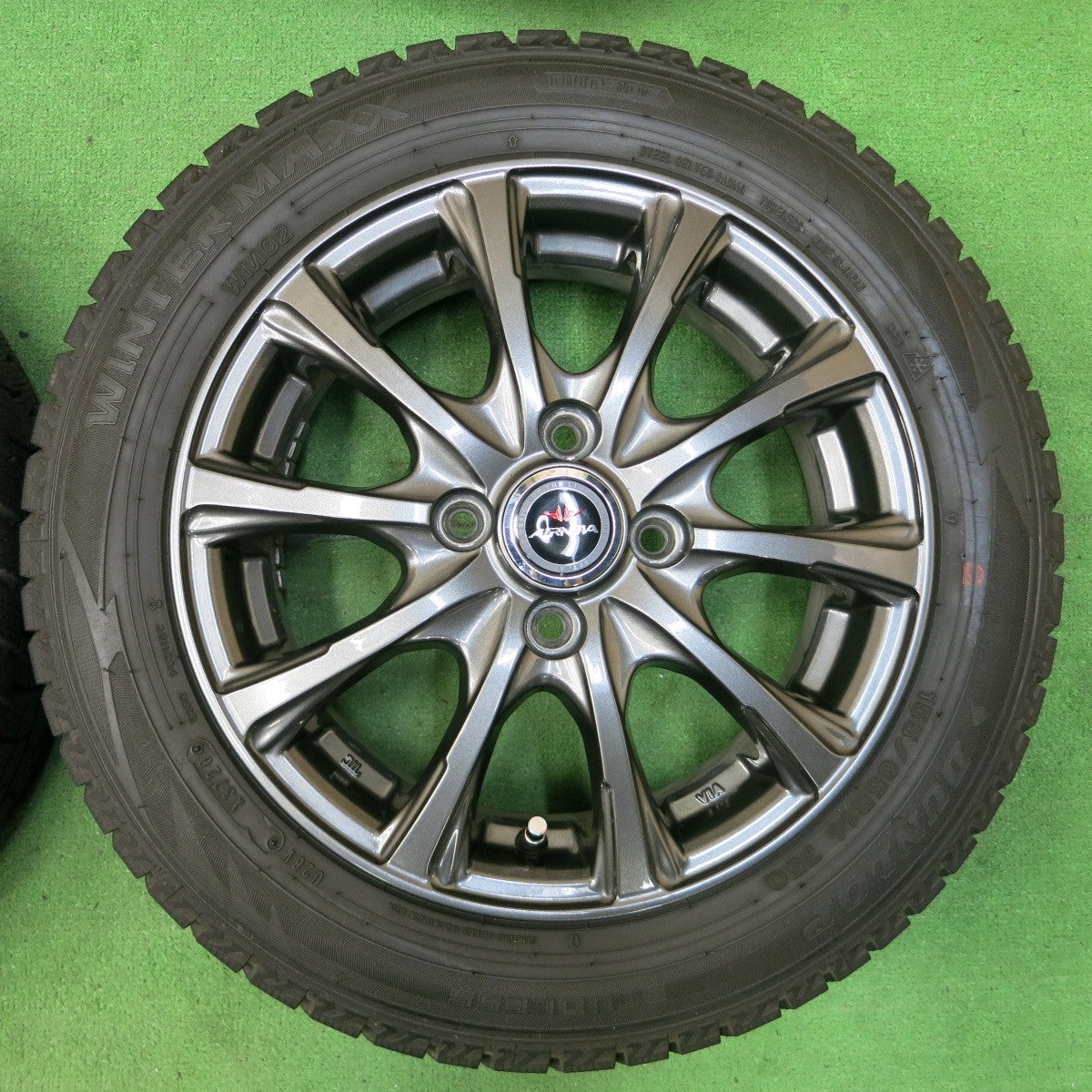 *送料無料* バリ溝！20年！キレイ！9.5分★スタッドレス 155/65R14 ダンロップ ウインターマックス WM02 AIRNOVA 14インチ PCD100/4H★4052710イス