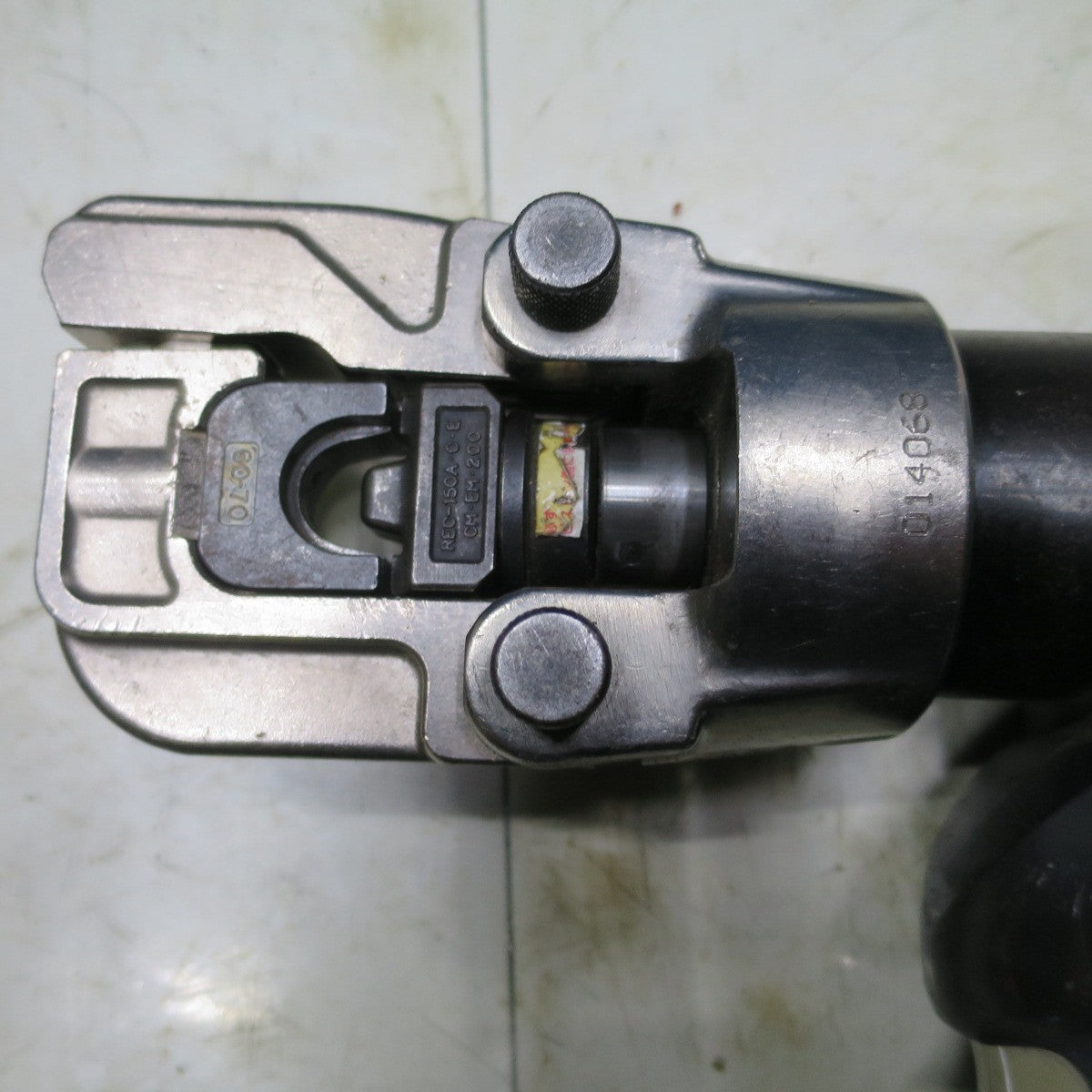 [送料無料] 付属品付き◆IZUMI 泉精器 電動 油圧式 多機能 工具 REC-150FM 電動 工具 充電器 CH-3MH バッテリー BP-12F 12V◆