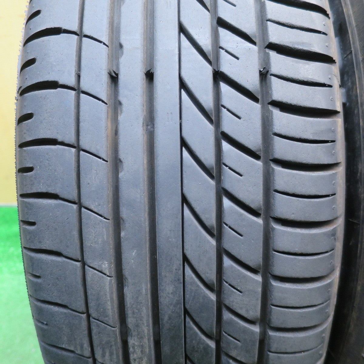バリ溝！25年！9.5分★215/60R17 109/107S ヨコハマ PARADA PA03 ホワイトレター ESSEX EM-17 エセックス 17インチ PCD139.7/6H★6020901NJノ